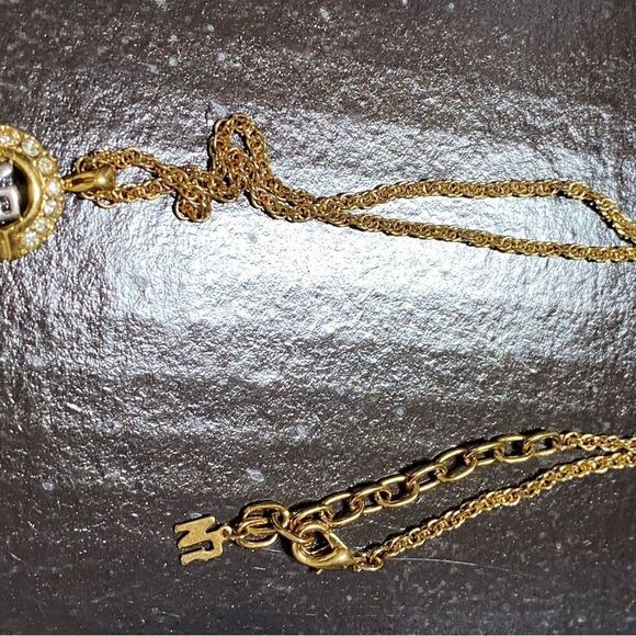 Nina Ricci Signed Gold Plated Necklace with Gold/Silver Logo Pendant/Crystals. - Picture 7 of 9